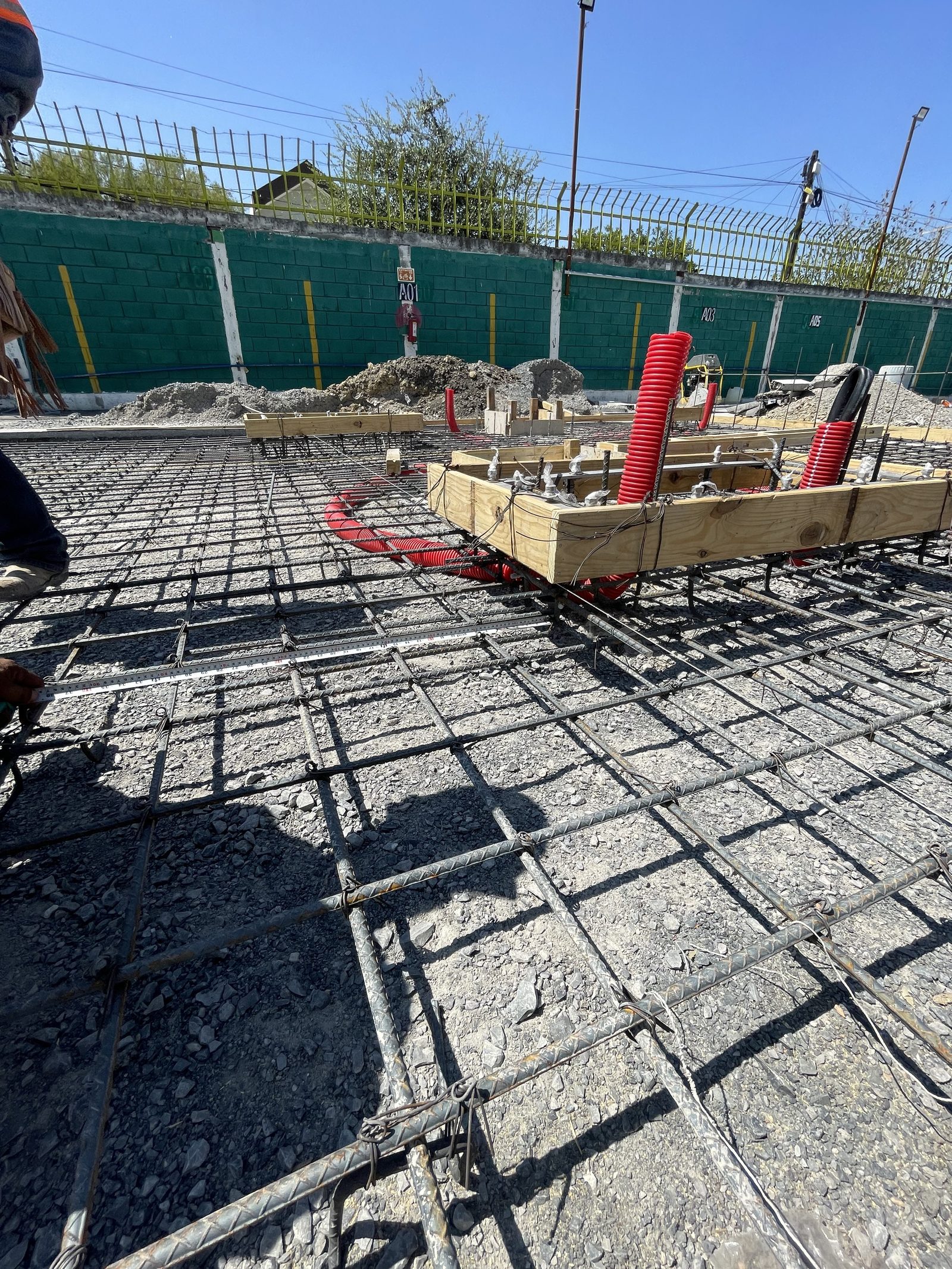 Detalle de varilla y losa estructural · Calidad Garmos